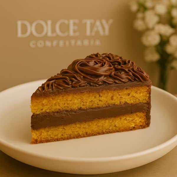 Bolo de Cenoura Recheado 3,70€