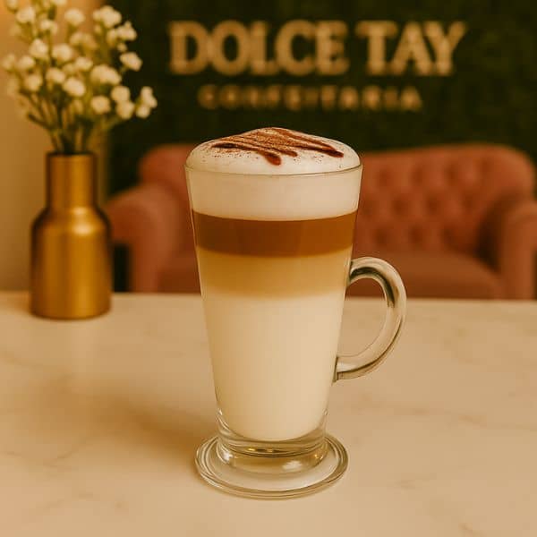 Latte Macchiatto 2,00€